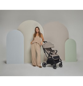 Noul carucior sport Tino Adamex