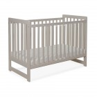 Patut din lemn Beige cu 2 laterale interschimbabile si saltea COCOS LoliBebe